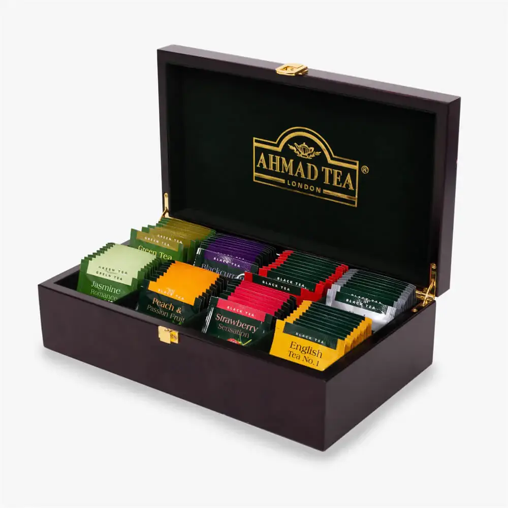 Test input: Ahmad Tea gift box on white background